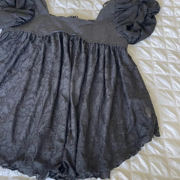 Free people black flutter boho top - Picture 3 of 7